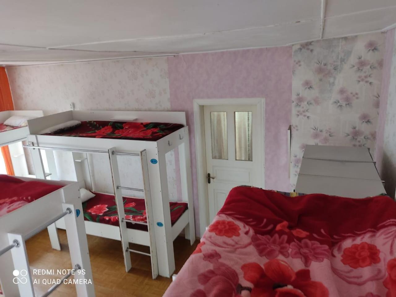 Hostel "Ormanova" Алматы Экстерьер фото